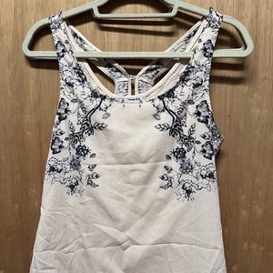 Express tank top